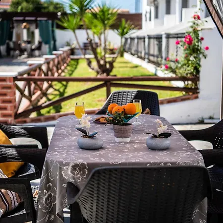 Apart Otel Kolevri - 650m From Center, By Zantewize 3*