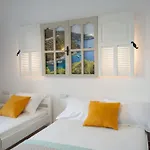 Aparthotel Kolevri - 650m From Center, By Zantewize