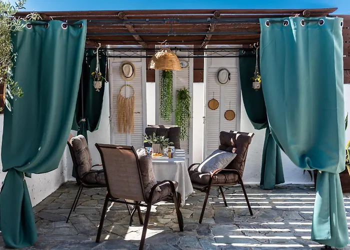 Lejlighedshotel Kolevri - 650m From Center, By Zantewize Laganas